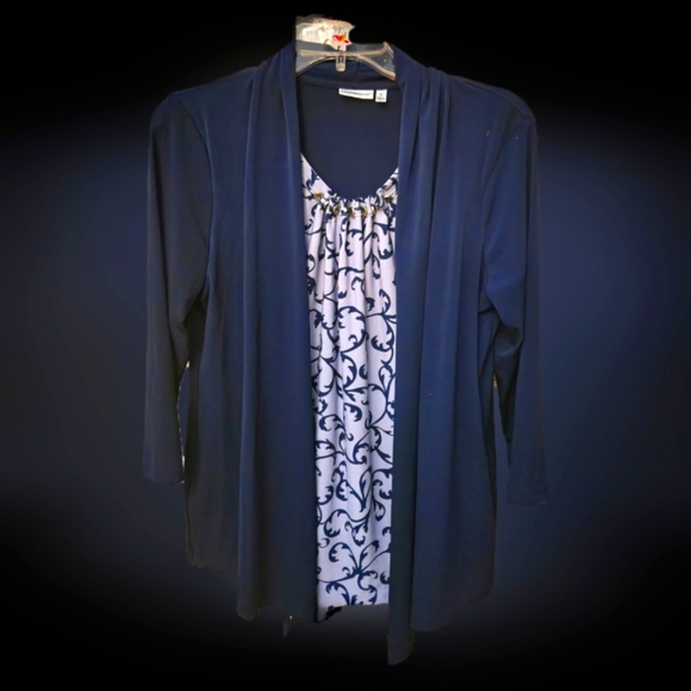 Croft & Barrow ❤️ Cardigan Blouse - Picture 2 of 4